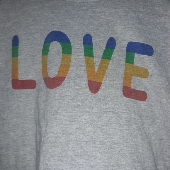 Shirt - Picture 5 of 5